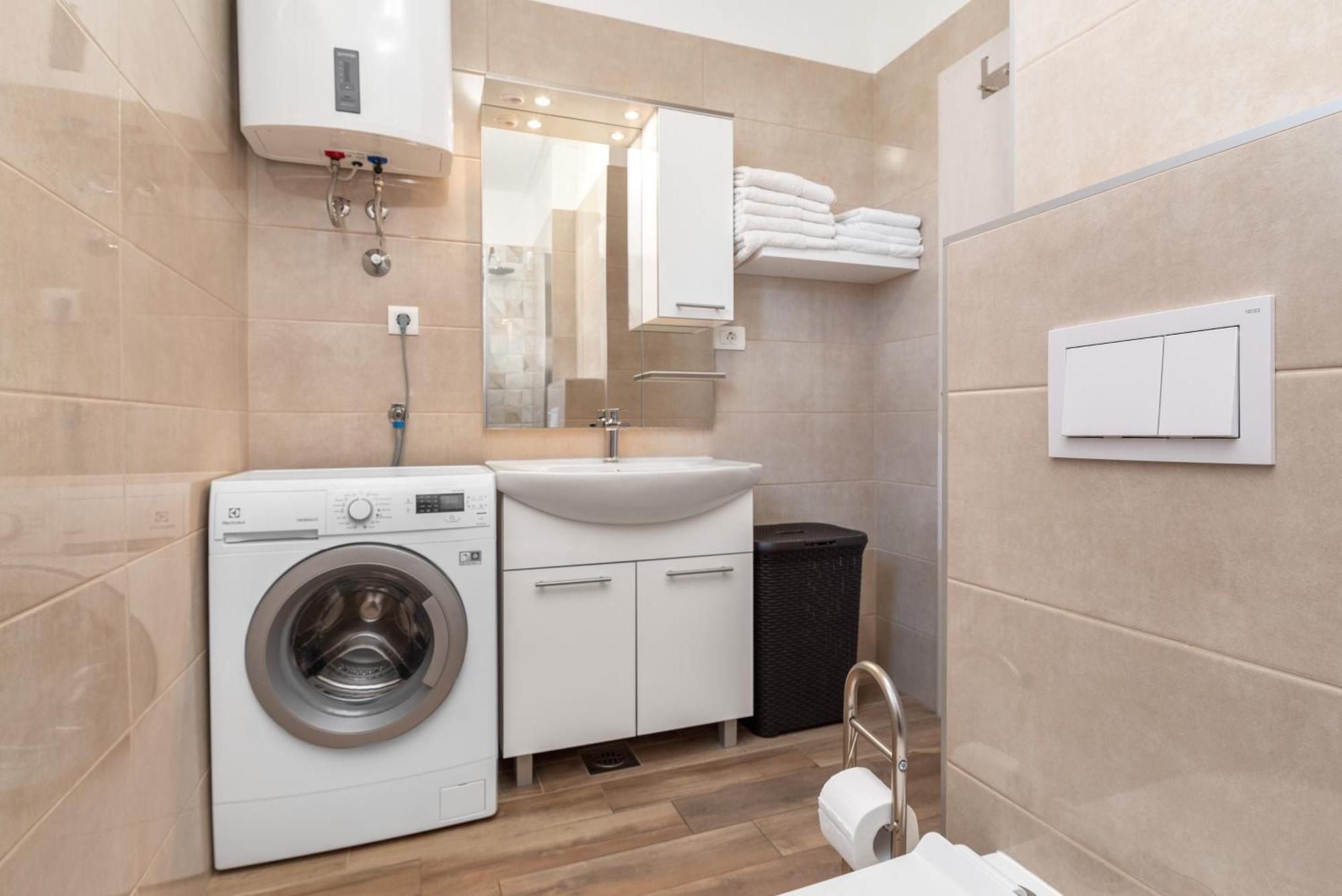 Apartments Boomerang Рогозниця Екстер'єр фото