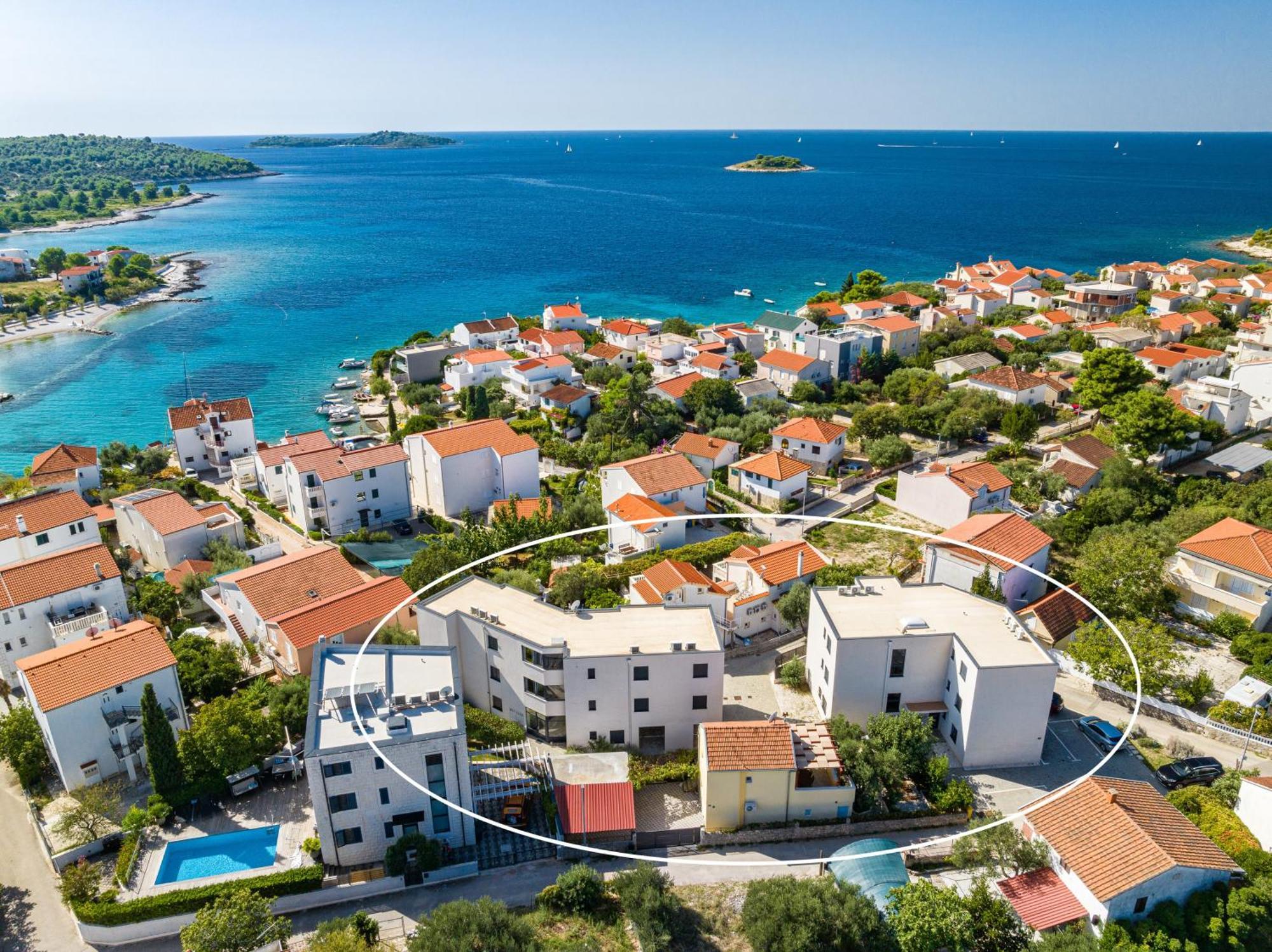 Apartments Boomerang Рогозниця Екстер'єр фото